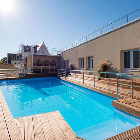 Hotel Vesiroos 페르누 외부 사진