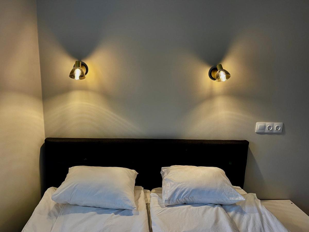 Hotel Vesiroos 페르누 외부 사진