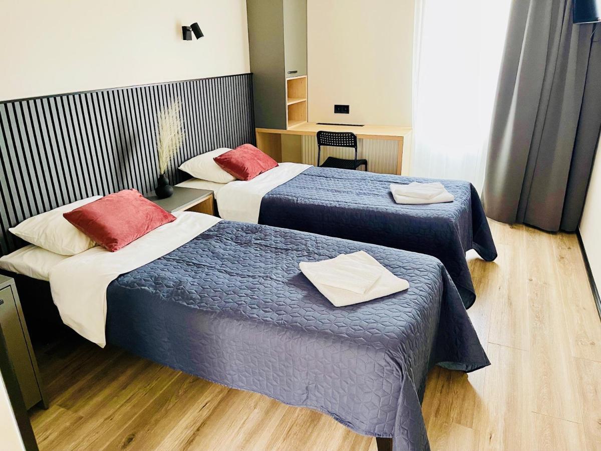 Hotel Vesiroos 페르누 외부 사진