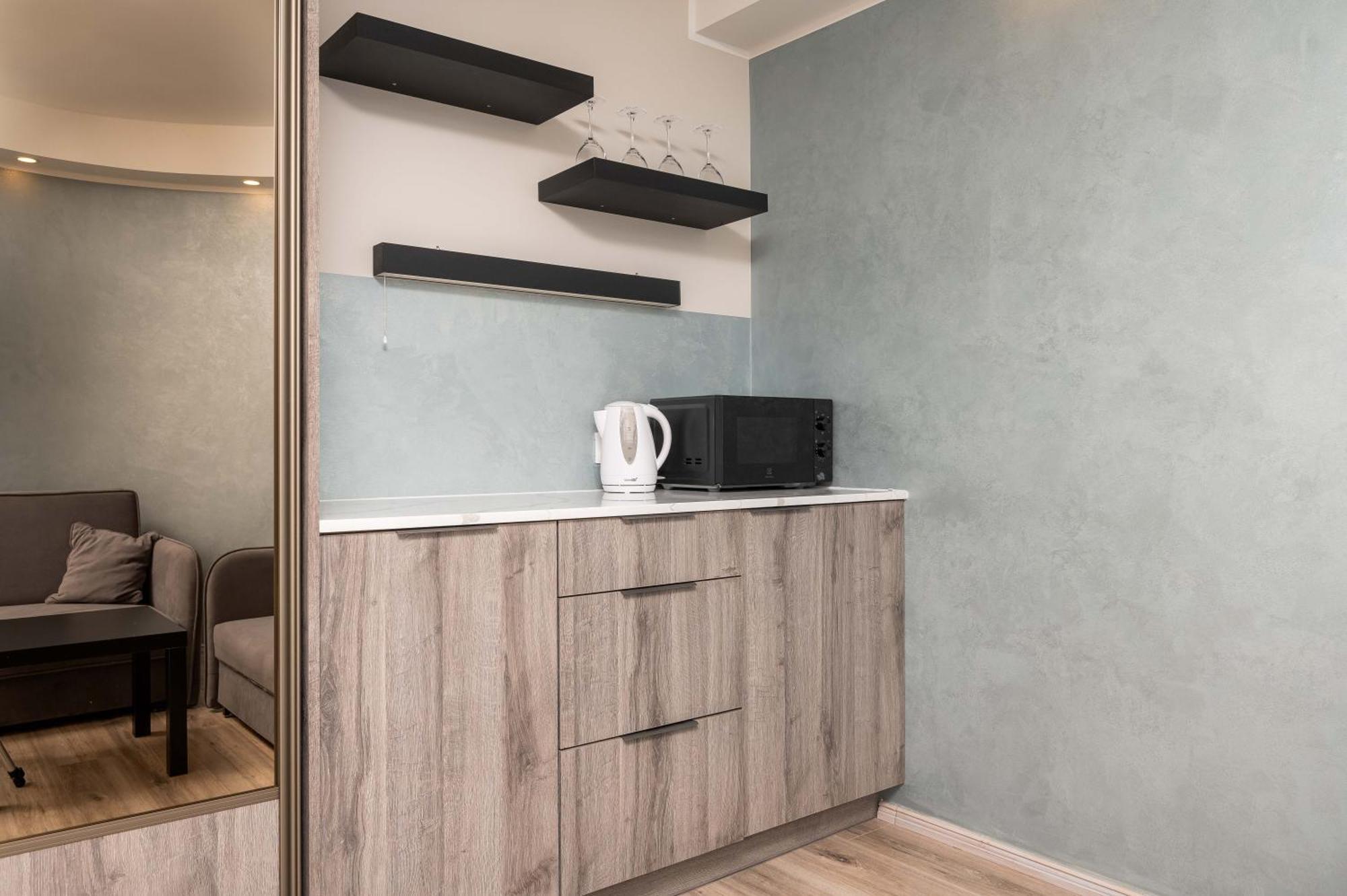 Hotel Vesiroos 페르누 외부 사진